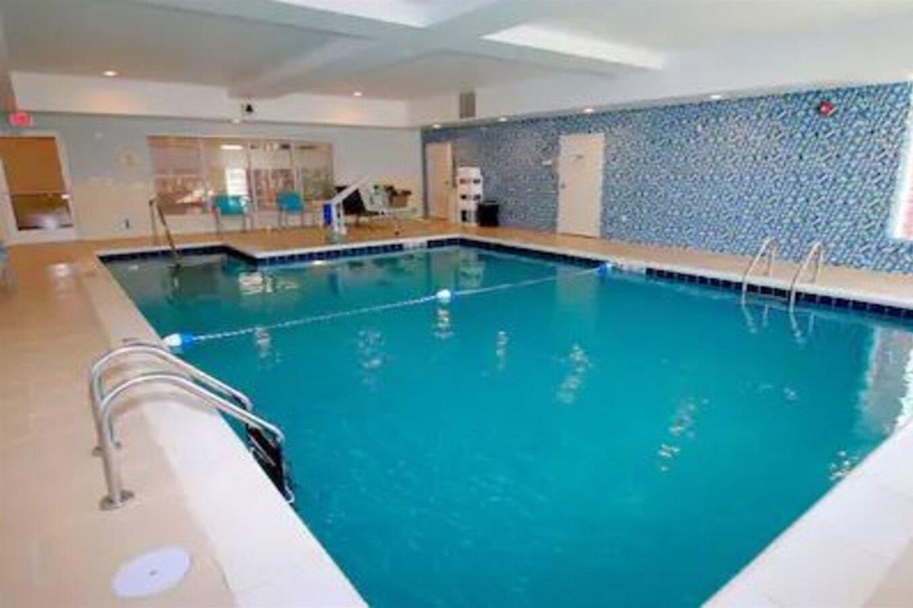 Hampton Inn- Suffolk Kültér fotó