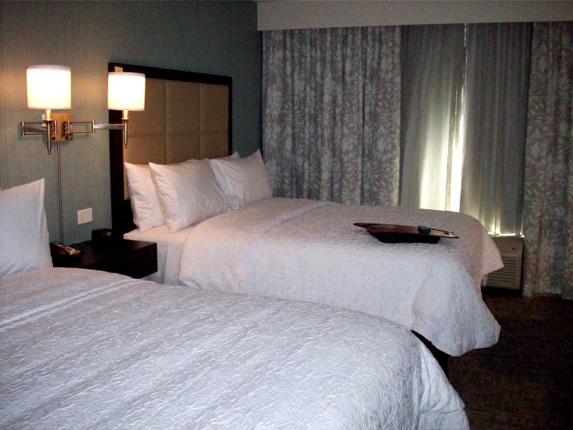 Hampton Inn- Suffolk Kültér fotó