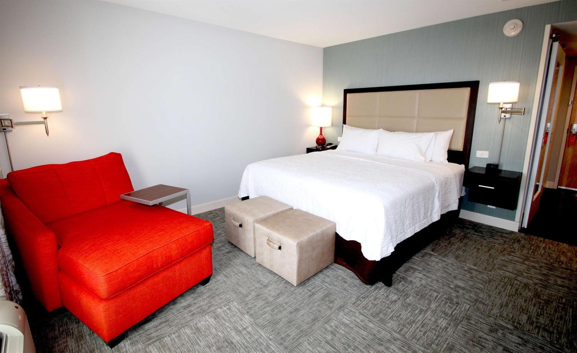 Hampton Inn- Suffolk Kültér fotó