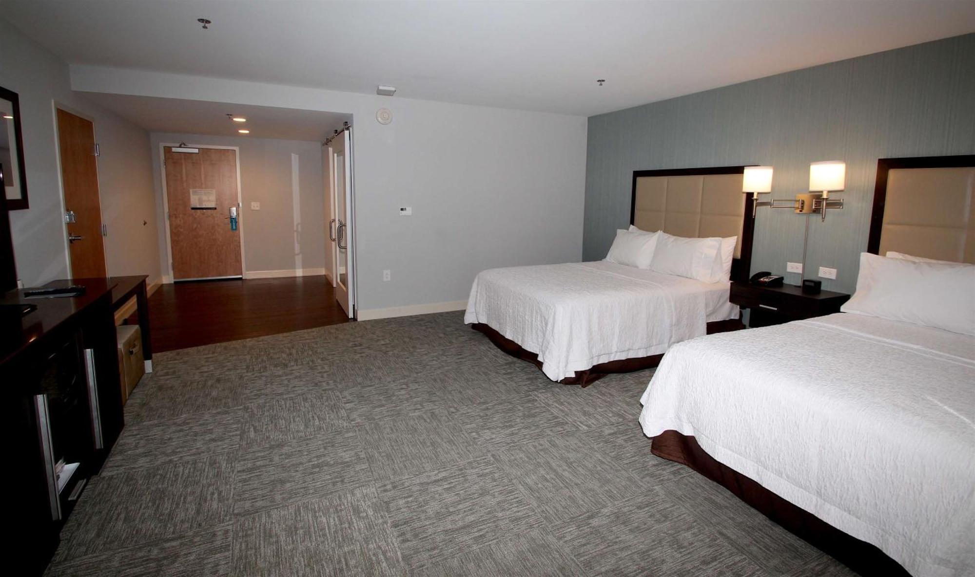 Hampton Inn- Suffolk Kültér fotó